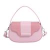 Damska minimalistyczna torebka crossbody w bloki kolorów - wszechstronna, szykowna i modna torebka na ramię