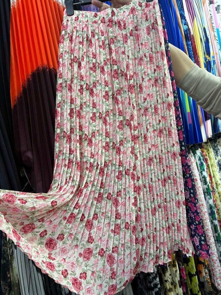 European & American Pleated Print Midi Skirt, Soft Chiffon Fabric, High Waist, Versatile Style