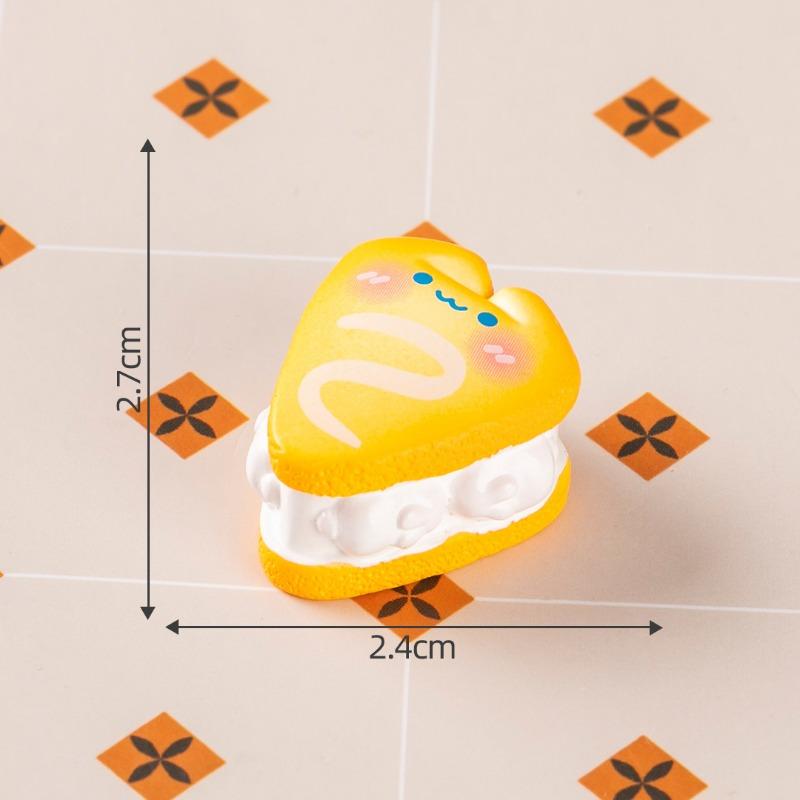 Micro-landscape Simulation Cute Little AnimalsDesserts Small Bbread Decorations Blind Bags