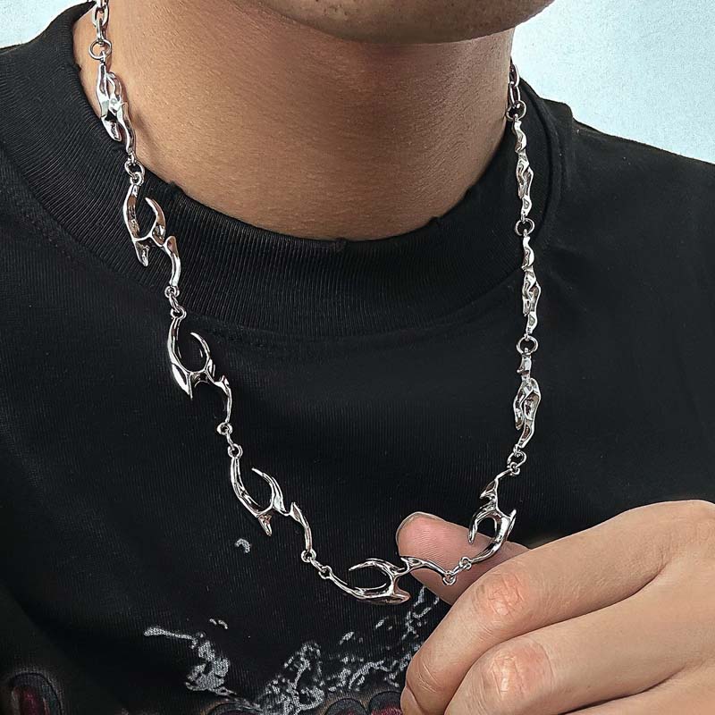 New Punk Silver Color Thorny Choker Necklace for Women Men Hip Hop Rock Metal Irregular Flame Shape Necklaces Jewelry