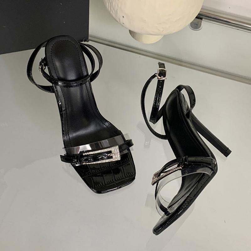Mode Liyke Mode Große Kristallschnalle Designer Sandale Weiblich Sexy Eckige Zehenpartie Party Stripper Heels Schuhe Frauen Knöchelriemen Sandalias
