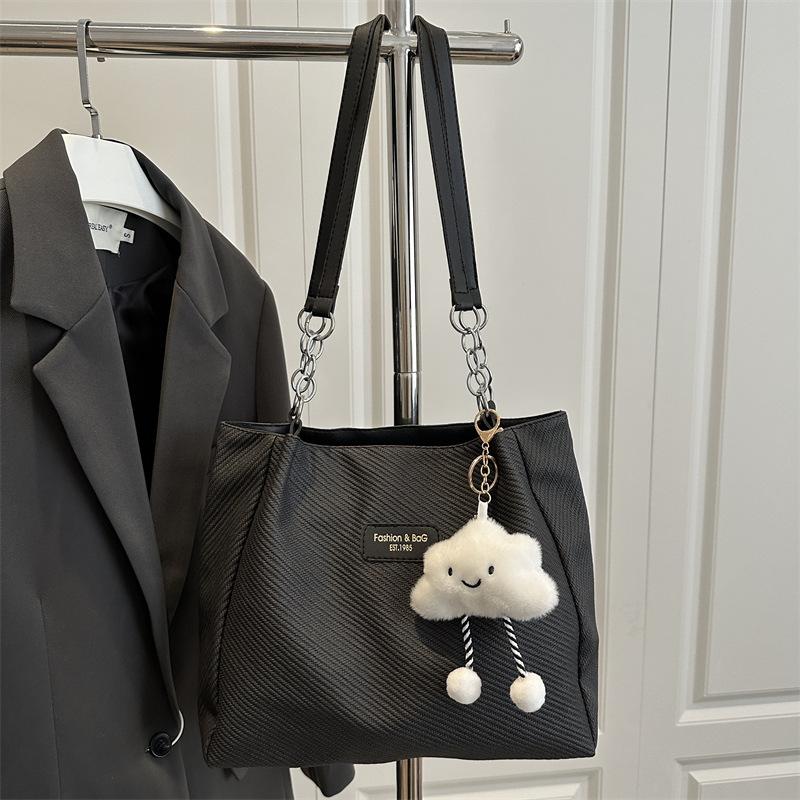 French niche bag feeling tote bag 2025 new trendy fashion big bag women's bag versatile casual shoulder bag new