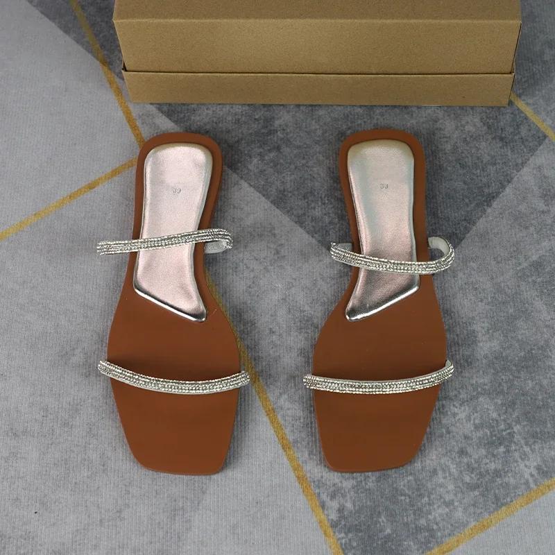 Soleist Luxury Designer Women's Slippers Summer Thin Band Flat Slides New Fashion Woman Sandals Square Toe Shiny Ladies Beach Shoes