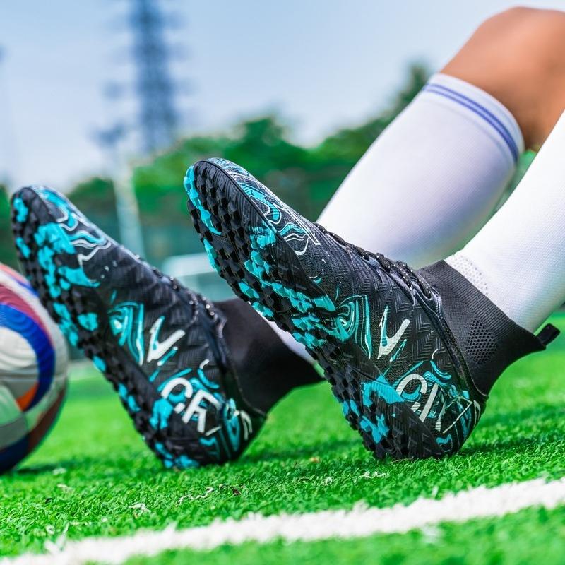 34-46 Unisex Football Boots Rubber Soft Sole Short Nail Artificial Turf Youth Children Football Shoes Boys Soccer Shoes