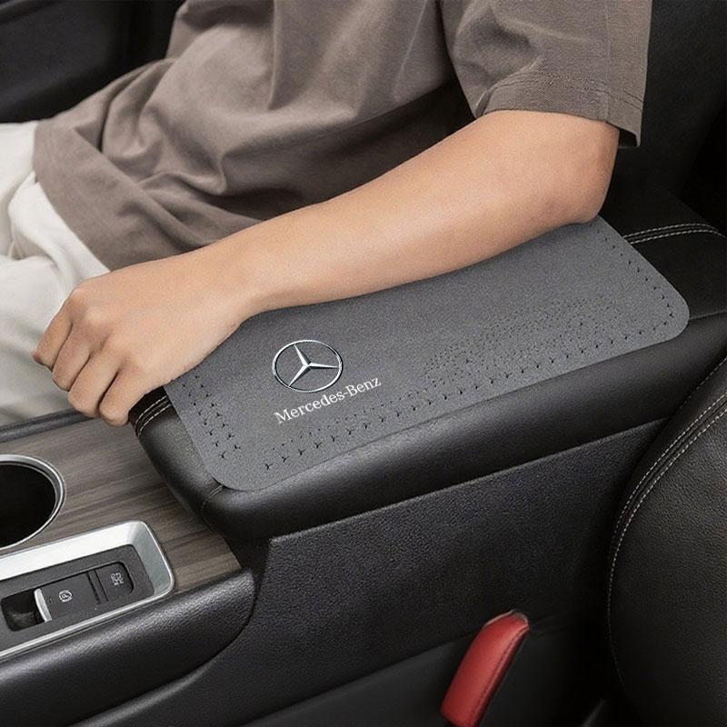 Leather Car Armrest Mat Auto Armrests Storage Box Mats For Mercedes Benz W203 W204 W205 W206 W212 CLK GLA C E S Class Accessorie WY5