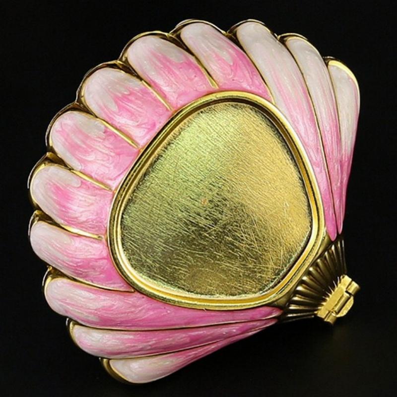 Portable Mini Jewelry Storage Box Bracelet Organizer,Embossed Shell Shape Inlaid Gem Alloy Ring Storage Jar Dresser Display Gift