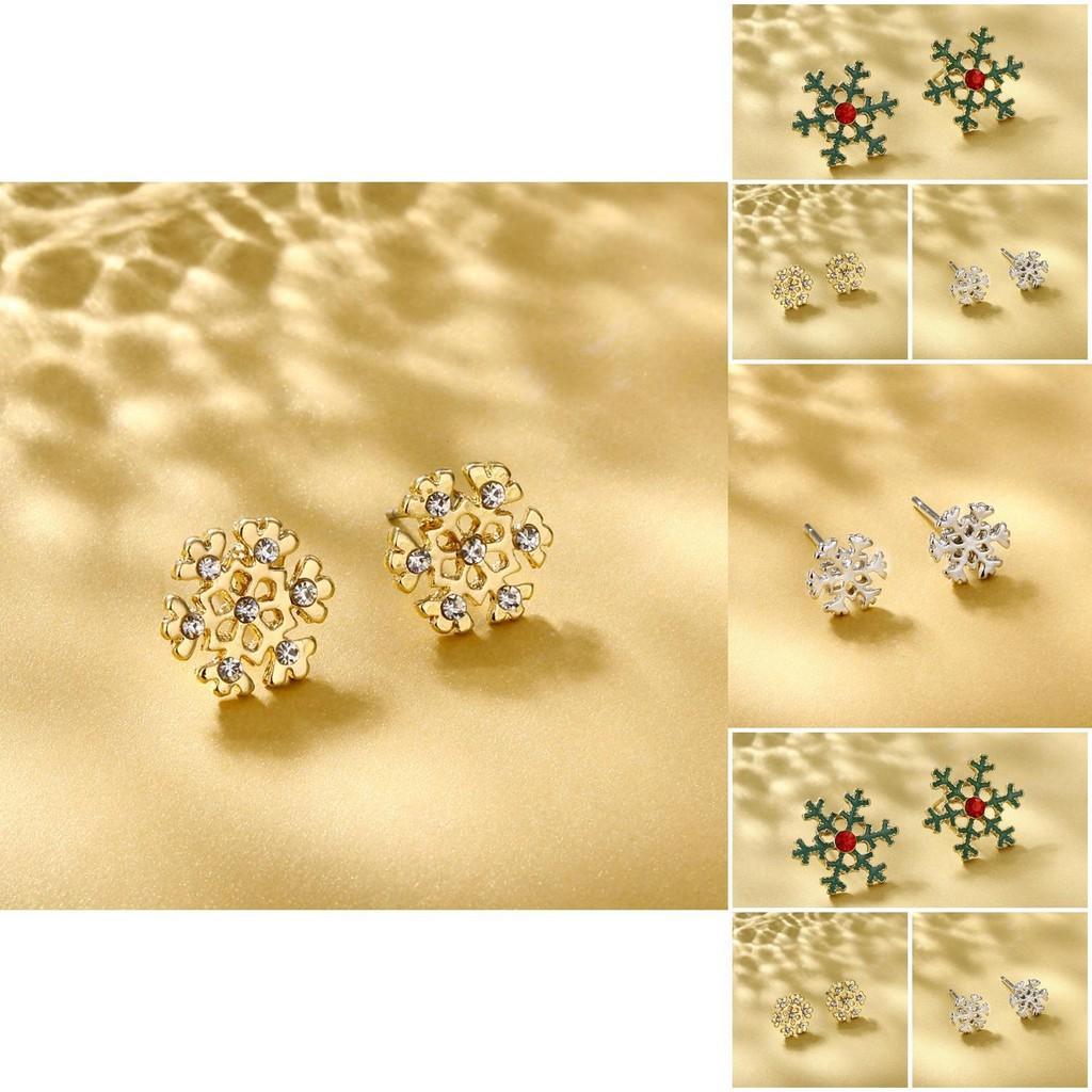 Fashionable Snowflake Stud Earrings With Unique Metal Design Perfect Holiday Jewelry