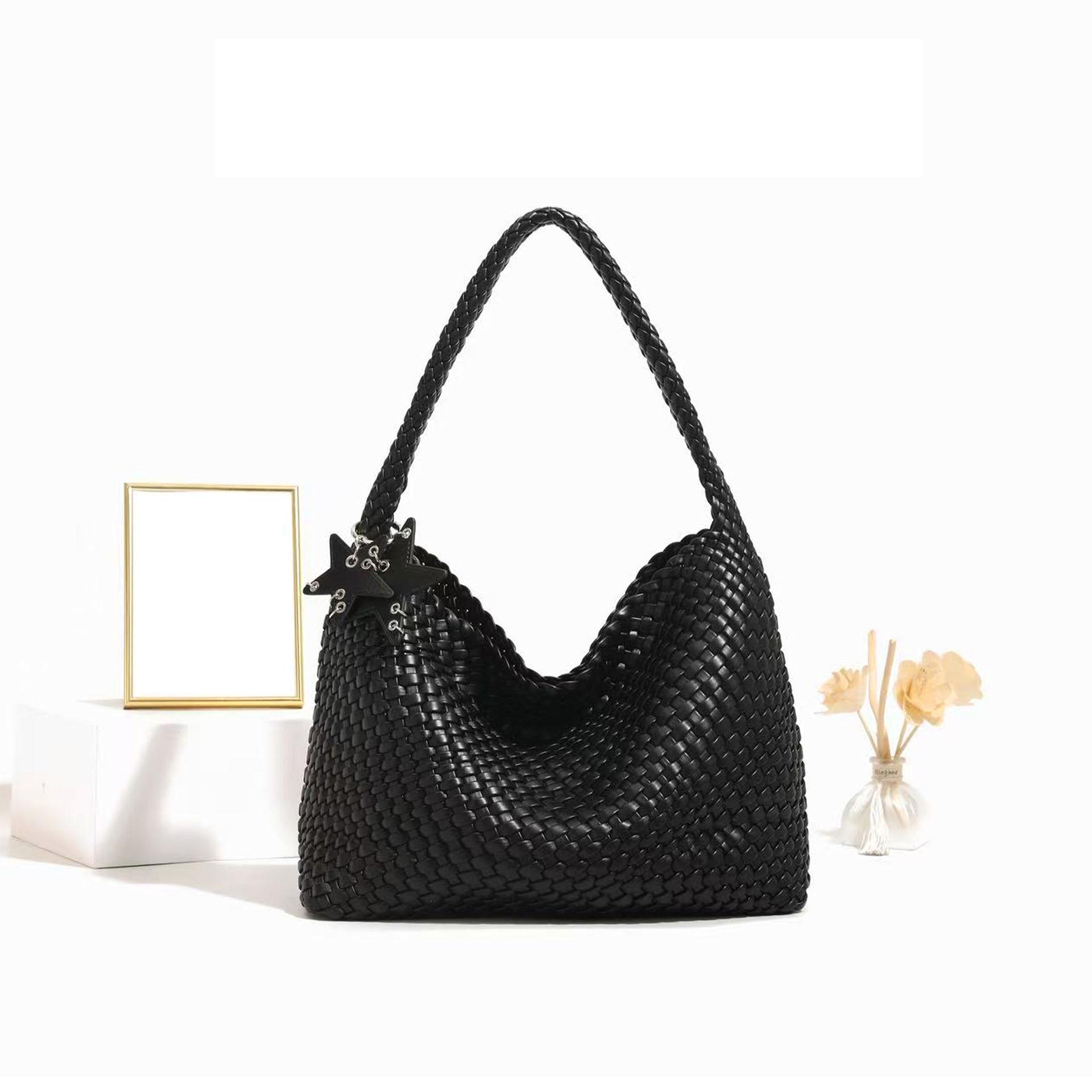 

Однолямочная сумка Женская сумка Сумка-тоут через плечо, связанная вручную, под мышку Женская сумка для работы и поездок, большой вместимости, сумка через плечо чёрный