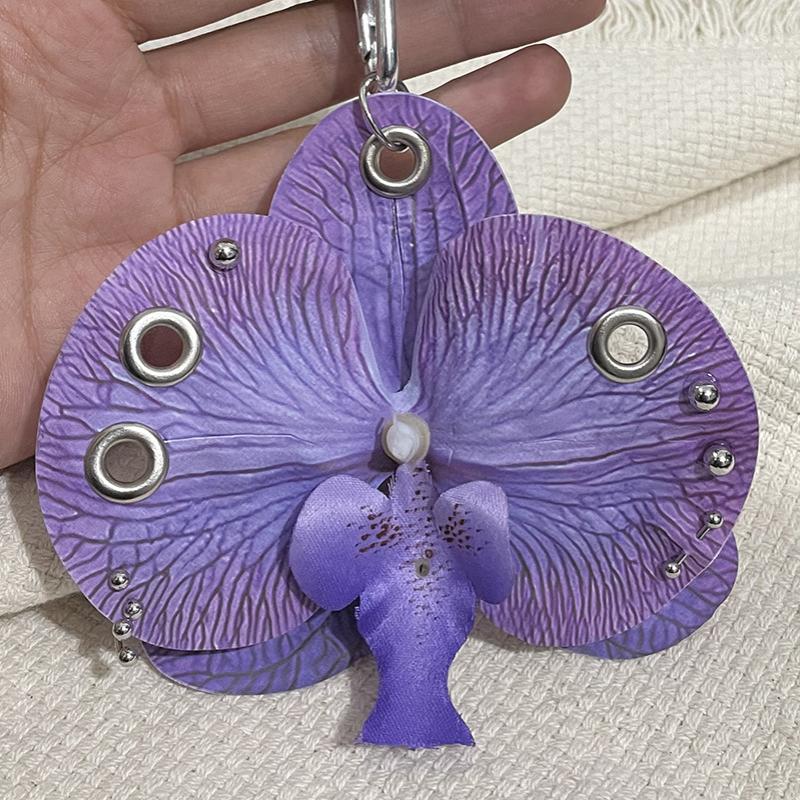 Exquisite Phalaenopsis Orchid Lily Keychain Creative Simulation Flower Bag Pendant  Backpack Decoration Accessories Gifts