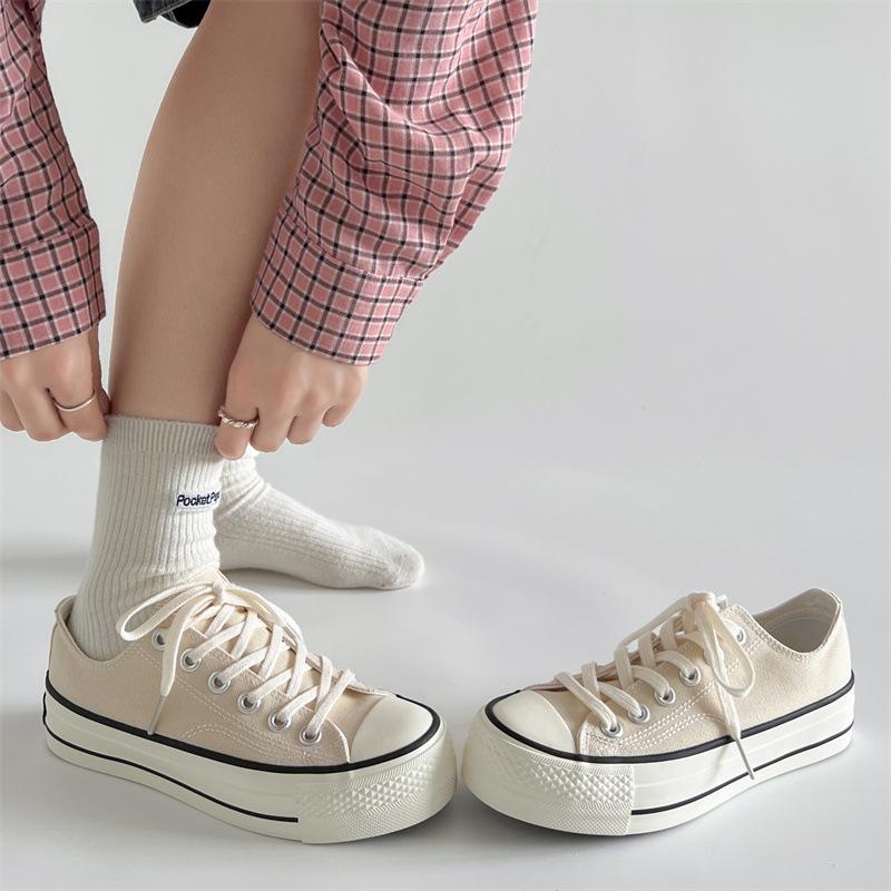 Retro Thick-soled Heightening Classic Low-top Canvas Shoes Women's 2025 New Summer Soft-soled Versatile Casual Board Shoes