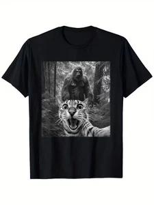 Funny Sasquatch & Scared Cat Selfie T-Shirt - Soft Cotton, Casual Fit, Round Nec 2XL