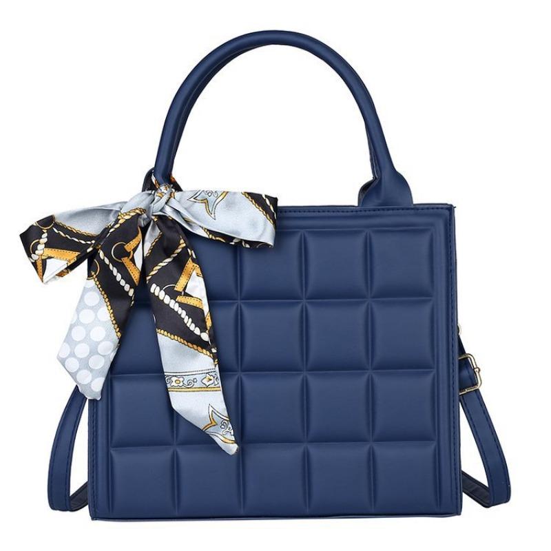 Textured Largecapacity Underarm Handbag Bag Women's Spring and Summer New Trendy Fashion Messenger Portable Tote Bag