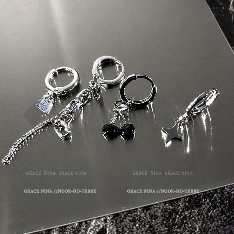 iF ME Vintage Black Care Bears Earrings for Women Korean Silver Stud Earring Accessories Jewelry