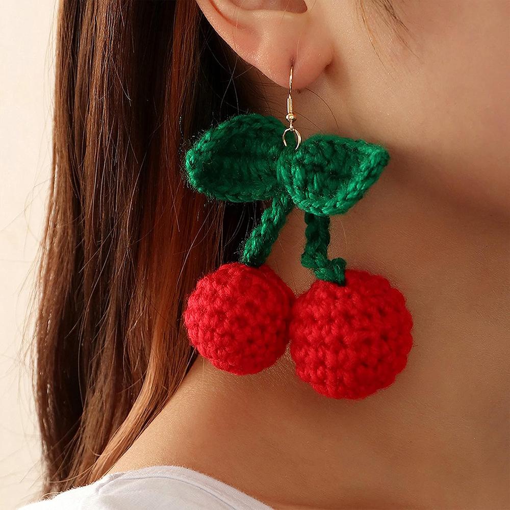 3Pcs/Set Knitting Red Cherry Brooch Hook Weaving Ornaments Fruit Chest Flower Patch Repair Clothing Accessories