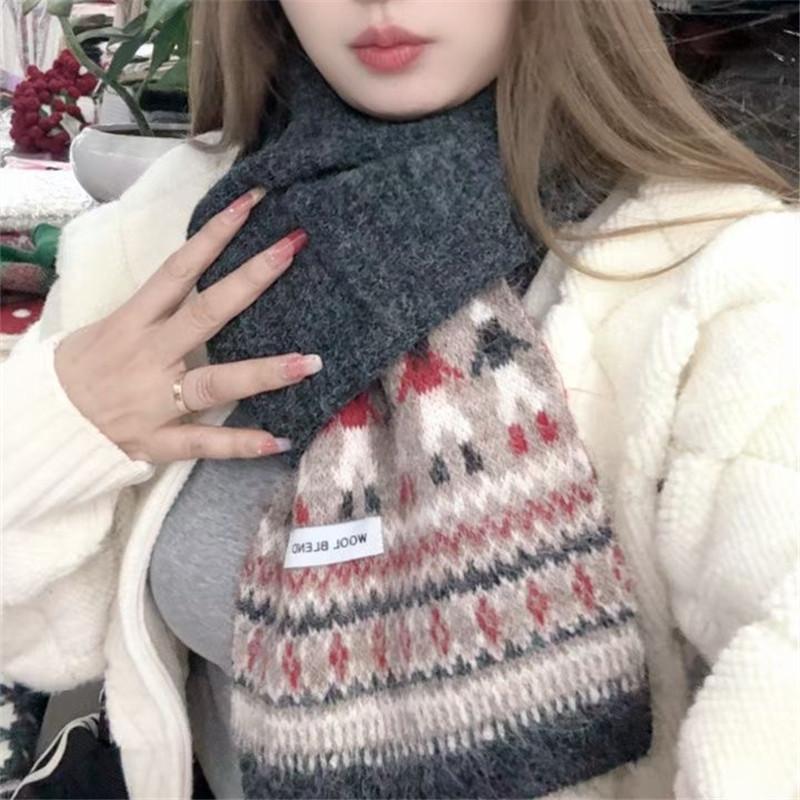 New knitted versatile wool scarf women's winter Christmas atmosphere warm versatile neck protection scarf men's