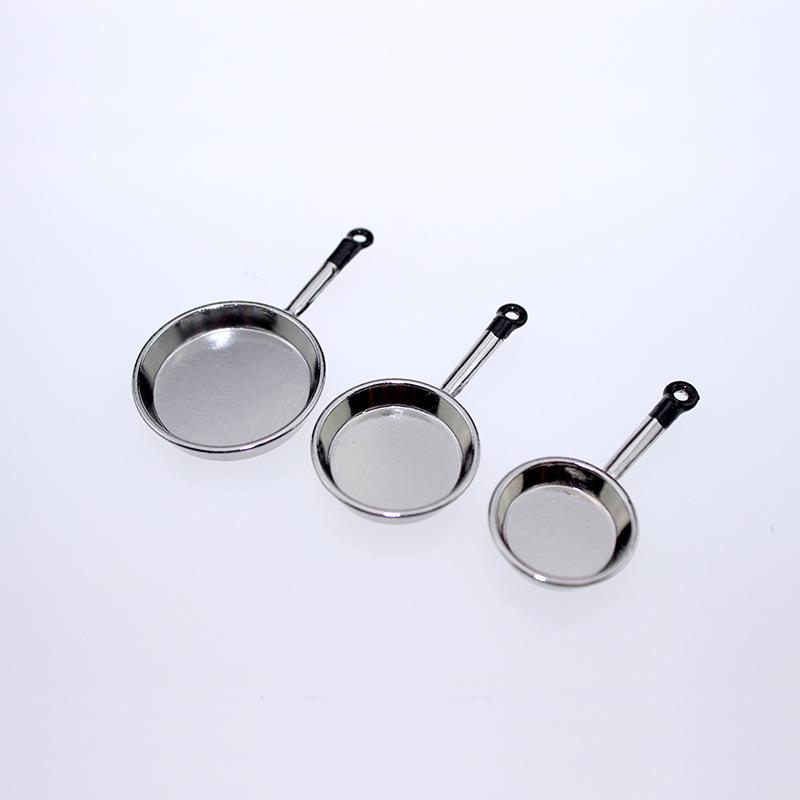 Miniature Dollhouse 3-Piece Frying Pan Set, Long-Handled Model 52D226