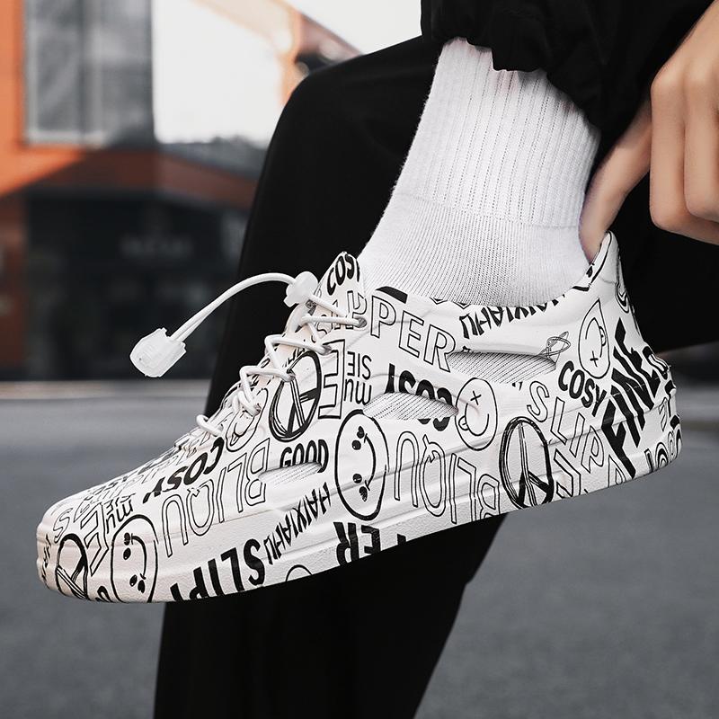 Fashion Men's new soft sole casual fashion slippers EVA sandals new summer breathable wading sandals outdoor men's shoes