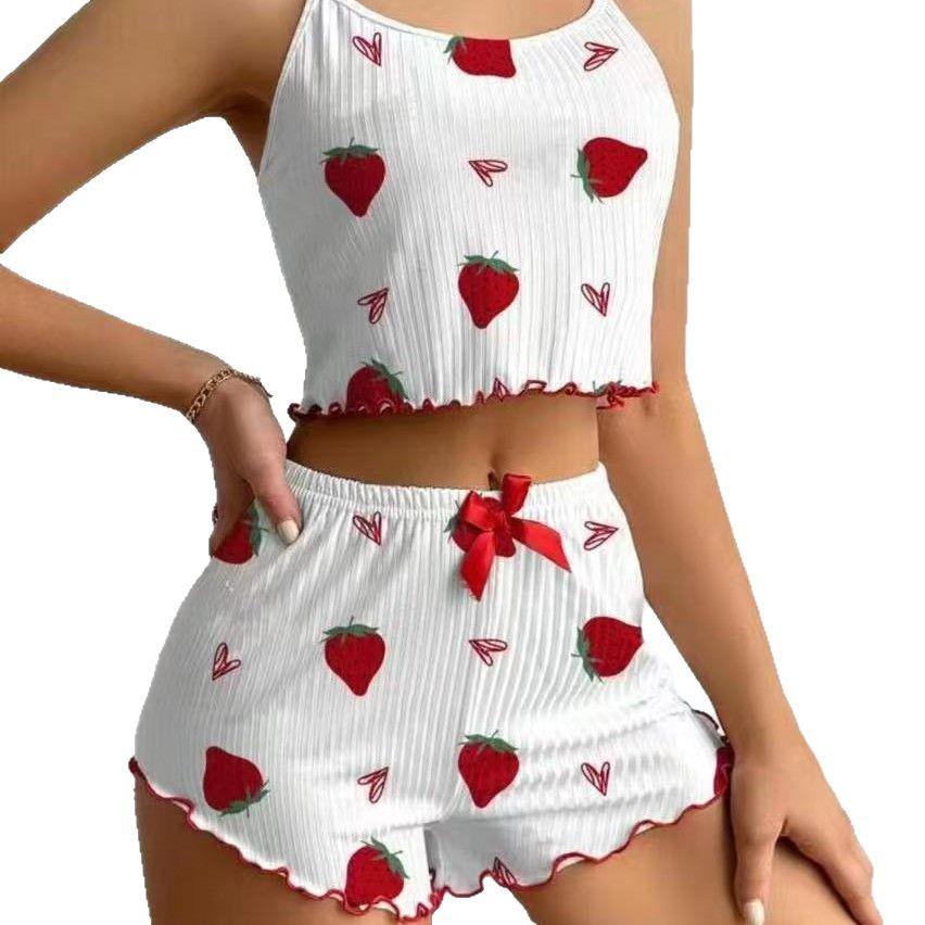 Strawberry Heart Print Cami & Shorts Pajama Set for Women - Wearable Outdoors & at Home