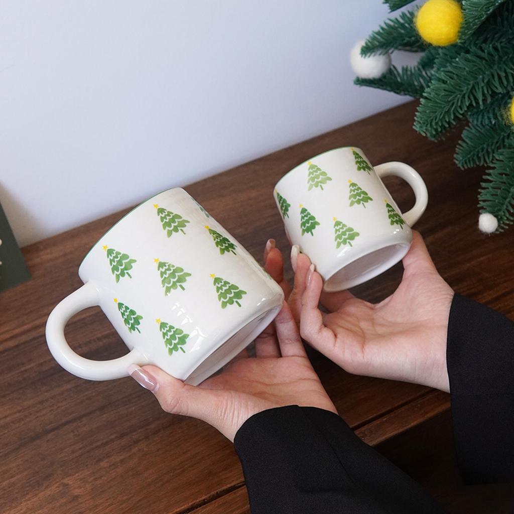 Christmas Embossed Line Mug Exquisite and Beautiful Christmas Gingerbread Man Striped Ceramic Mug Coffee Cup Suitable for Christmas Holiday Decoration
