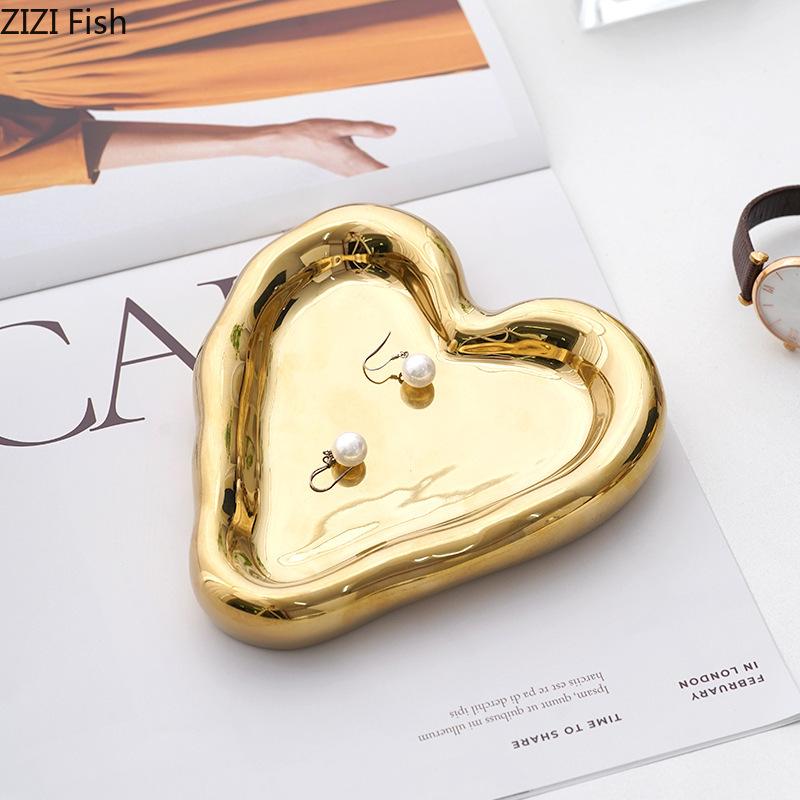Cute Heart-shaped Storage Tray Creative Ceramic Jewelry Storage Tray Snack Dessert Tray Nordic Home Decoration Storage Tool