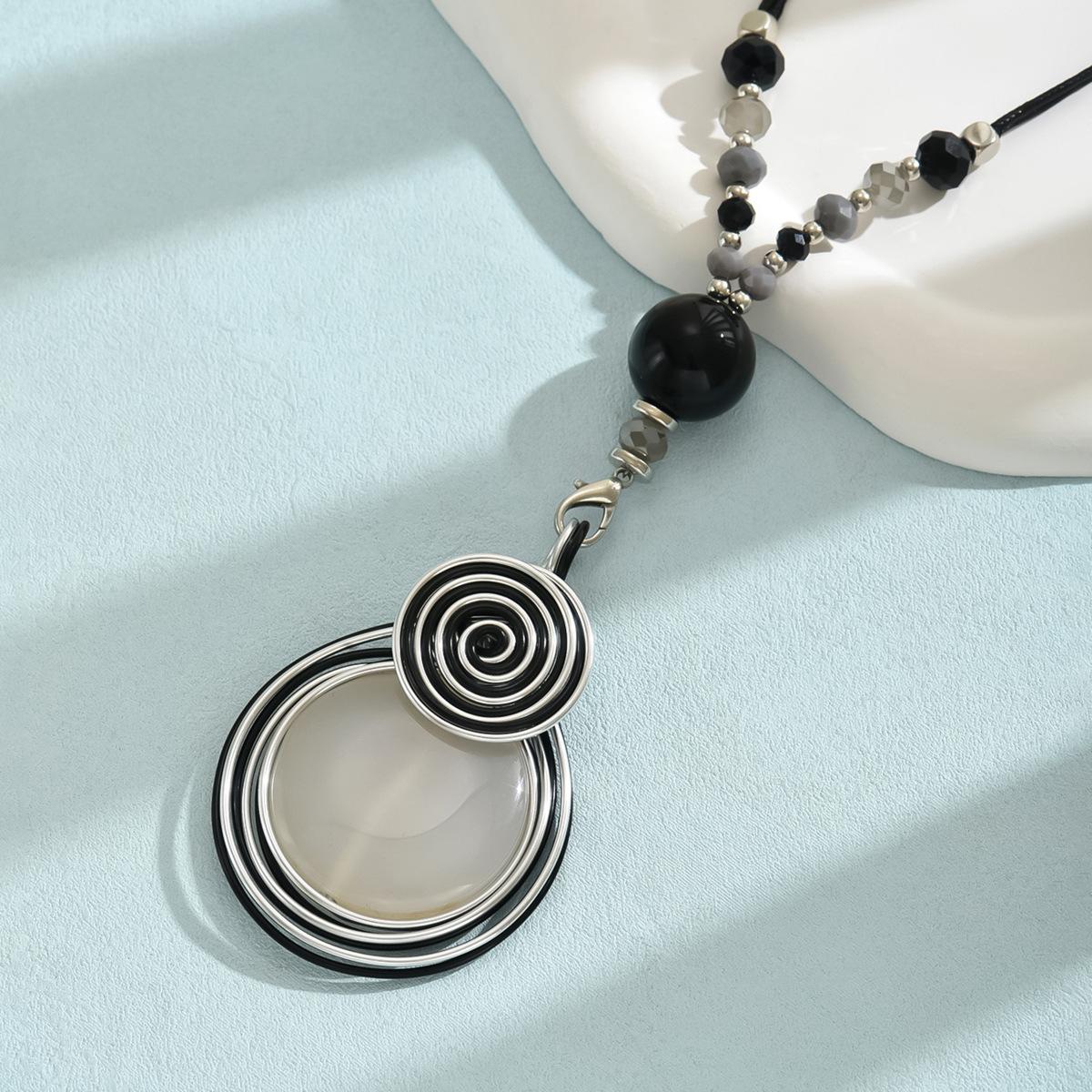 

Модное простое круглое длинное ожерелье ручной работы белый