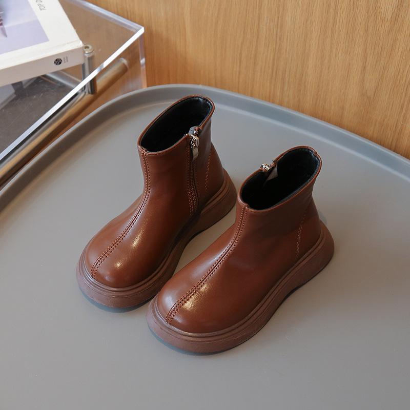 

Children Fall Martin Boots British Side Zip Toddler Short Boots Fashion Simple Soft Sole size 25 темно-коричневого кольору