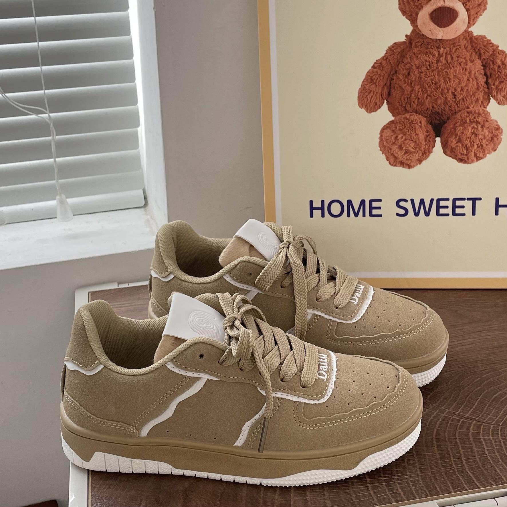 

2024 Баскетбольні черевики для чоловіків, дихаючі кросівки для пар на платформі, жіночі повсякденні кросівки для бігу 44