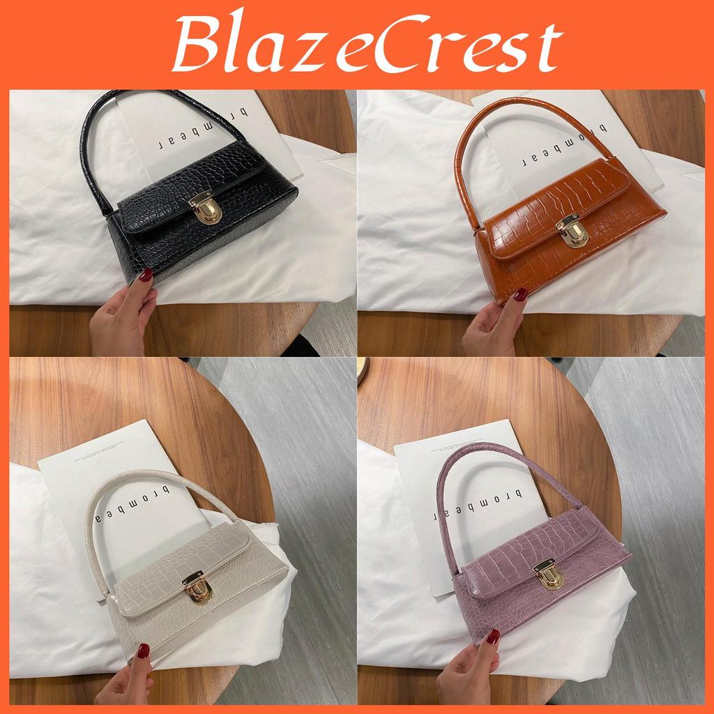 Trendy Small Square Bag With Detailing And Shoulder Strap For Casual Outings