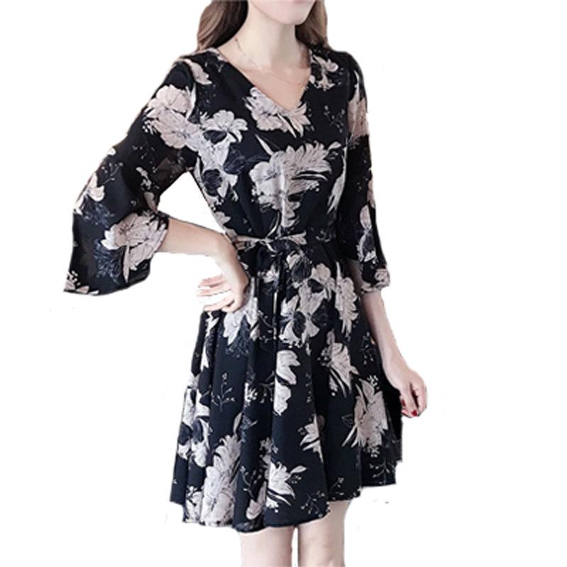 Trendiges Sommer 2019 Blumenmuster Schlankmachendes Koreanischer Stil Kleid für Frauen und Studentinnen