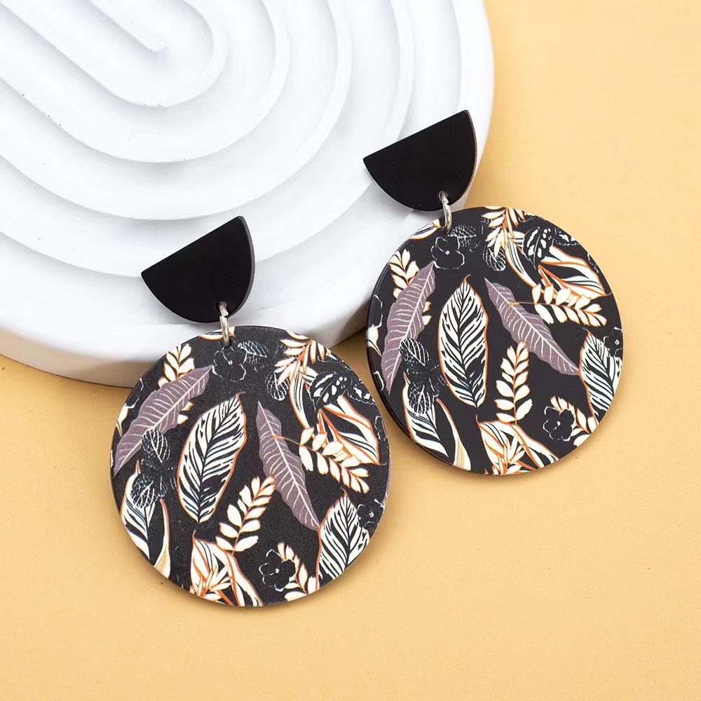 Sexual Design Sense Fashionable Three-dimensional Printing Temperament Color Blocking Women's Round Vintage New Acrylic Leaf Earrings