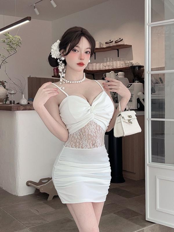 Sexy Spaghetti Strap Lace Patchwork Dress - Slimming Low-Cut with Cut-Out Design for Nightclubs