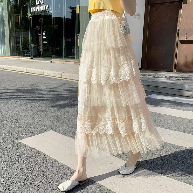High-End Women's Layered Lace Mesh A-Line Skirt - Autumn/Winter Slimming Long Skirt