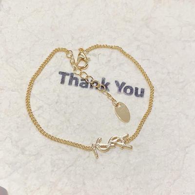 Elegante Bracciale Minimalista con Lettere - Gioielli di Moda Lusso Leggero