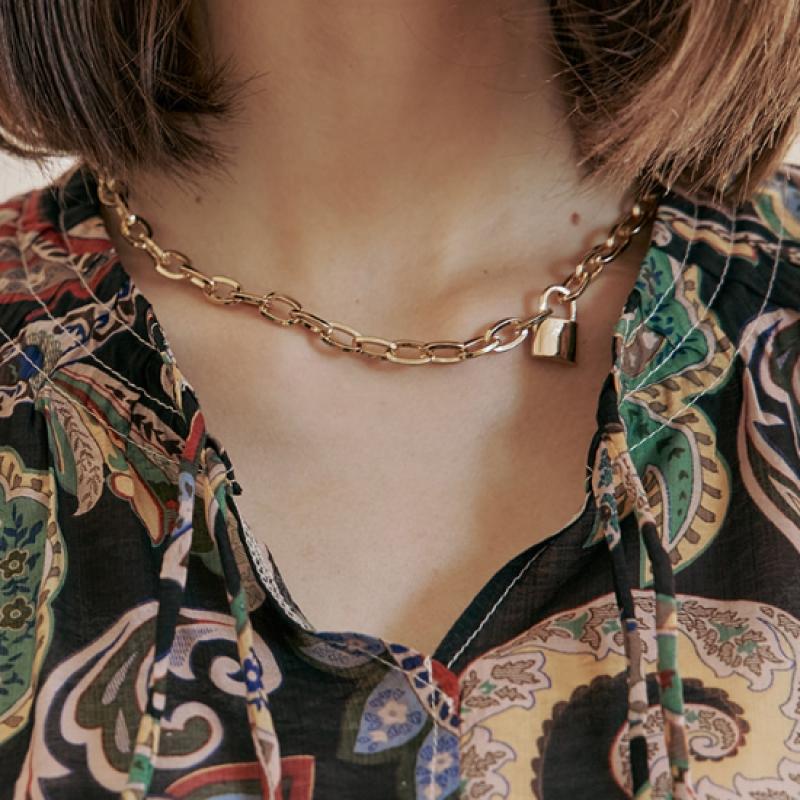 MAXZA Paisley Strap Blouse Ze04qb001na
