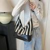 Bag Women's New Large-capacity Chain Hand Bag Shoulder Messenger Bag