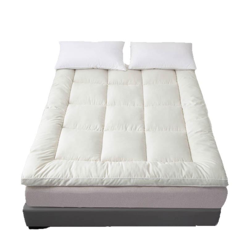 Solid Color Soft Cotton Quilt Mattress Sheet for Full Bed - Skin-Friendly and Ideal for Dorms