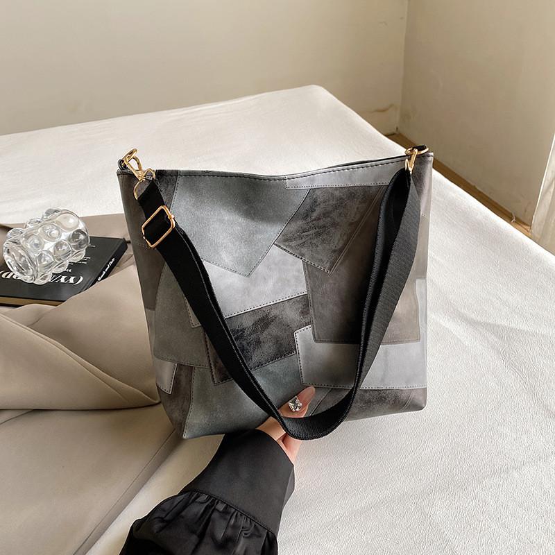 2024 New Stylish Soft Shoulder Tote Bag With Spacious Design For Everyday Use