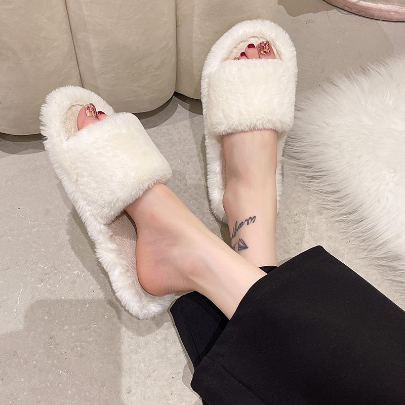 Leisure Slippers for Women Casual Flat Low Heels Sweet Short Plush Shoes for Women Solid Fur Slip on Winter Slides Plus Size