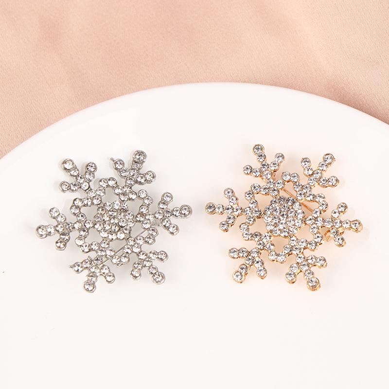 Strassprydd Snöflinga Vinter Dam Mode Brosch Glittrande Kristall Broschnålar Smycken Broscher Dam Julklapp