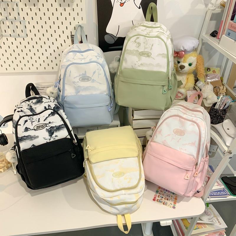 Schoolbag new fashionable small fresh backpack simple contrasting color backpack commuting Japanese students high value student schoolbag