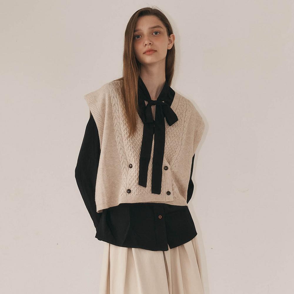 WEDNESDAY DELIGHT Wd_String Ribbon V-Neck Blouse_Black