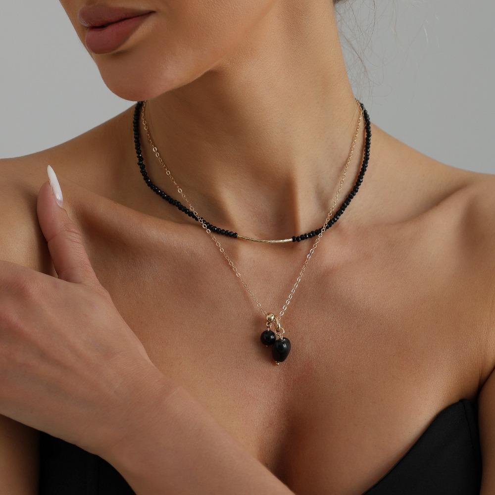 Bohemian Retro Dark Style Ceramic Heart-shaped Pendant Beaded Double-layered Choker Necklace for Women Punk Trendy Jewelry Gifts