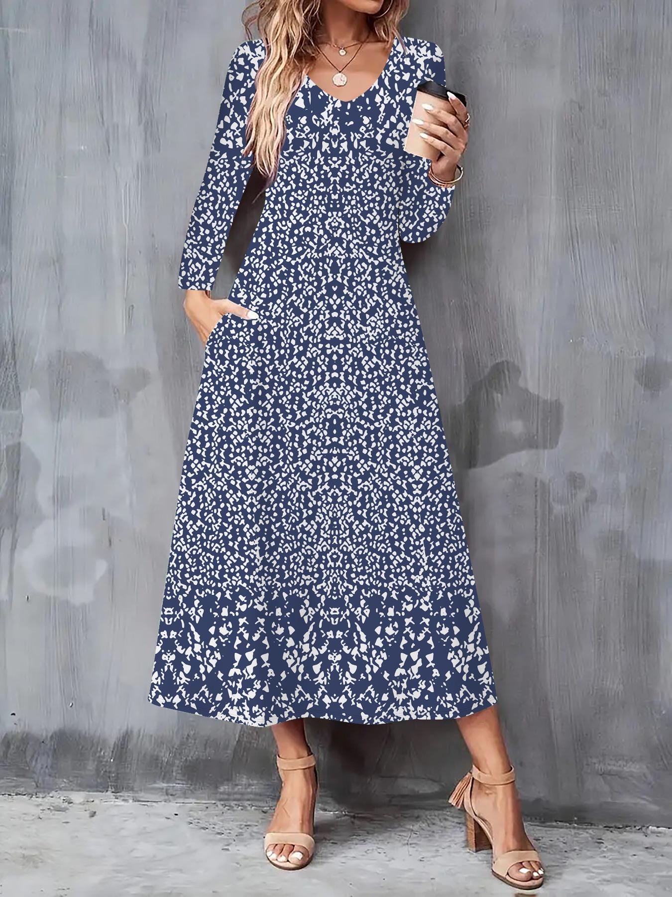 

2025 Осень и Зима Новое Женское Повседневное Модное Платье 3D Ретро Принт с Узором Длинный Рукав V-образный Вырез А-силуэт Платья XXL синий