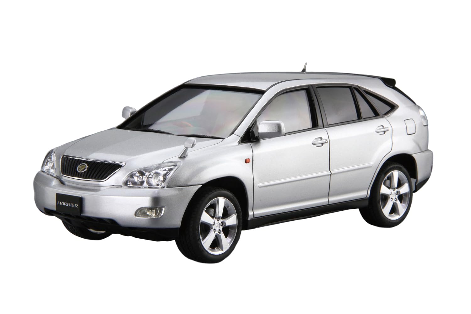 

Aoshima Bunka Kyozai Модель автомобиля Toyota GSU30W Harrier 350G Premium L Package Пластиковая модель (АОСИМА) 1/24 06