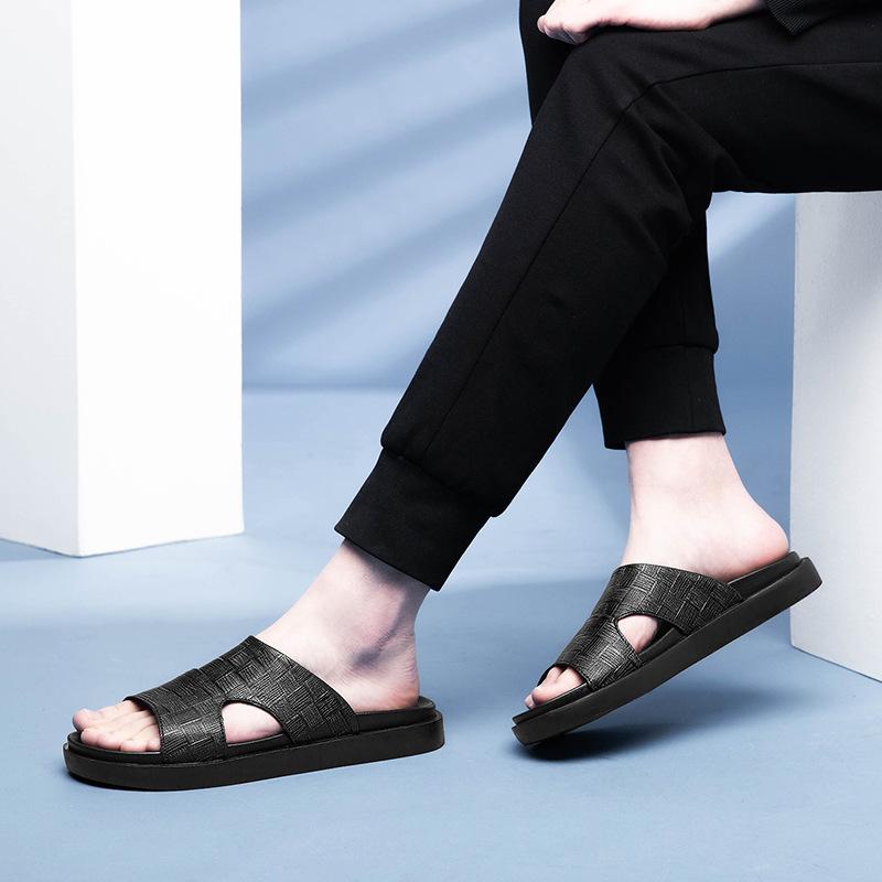 21237 Men'S Shoes Cool Slippers Summer Leather First Layer Cowhide Surface One-Word Slippers Open-Toed Foot Cover Pure Black Sandals Tide