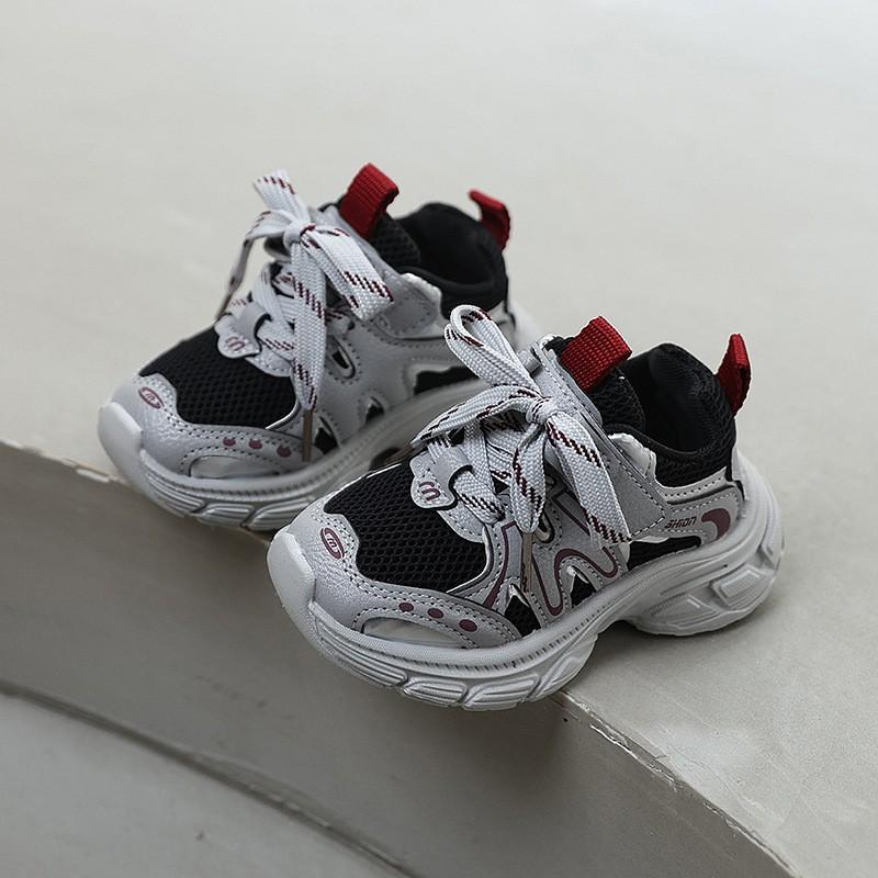 Kids Mesh Sneakers School Outdoor Play Lightweight Slip-On Running Shoes With Hook Loop Closure Fall