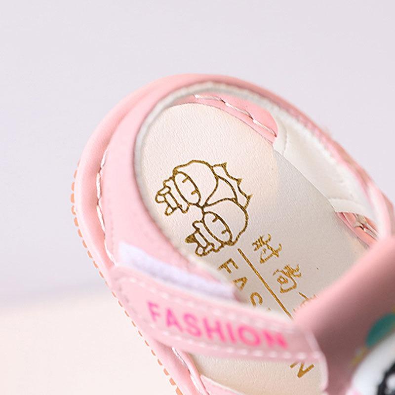 Baby Closed-Toe Sandals for Spring and Summer, Unisex Toddler Infant Walking Squeaky Shoes for Girls and Boys, Soft-Soled.
