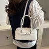 Vintage Style Shoulder Bag For Women With Padded Polyester Interior And Crossbody Strap For Casual Outings