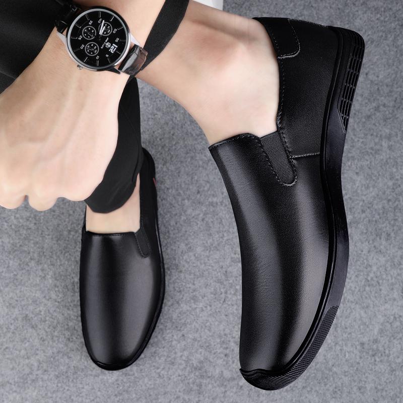 Fashion Breathable Outdoor Slip on Casual Shoes for Male Work Office Driving Sneakers Mens Leather Loafers Non Slip Walking Flats