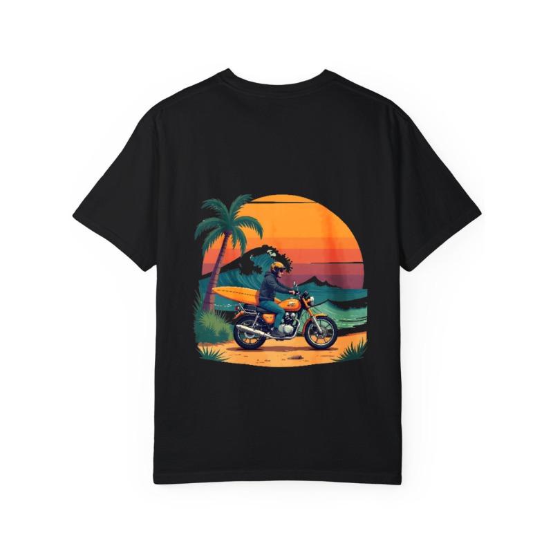 White T-Shirt with Motorcycle and Palm Tree Sunset Beach Scene Print for Casual Wear